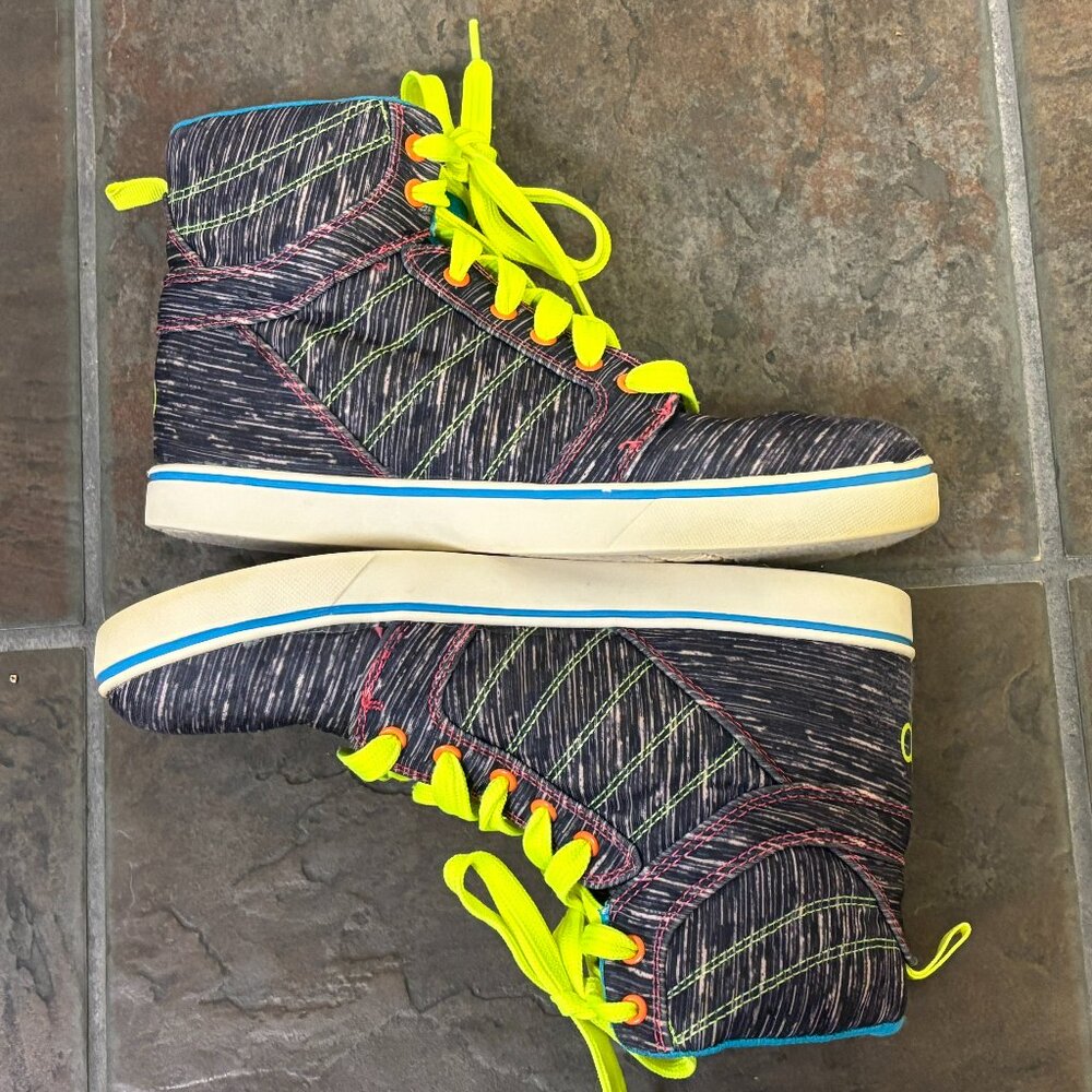 ~~OP Women's Sneakers Casual Shoes Size 6 Color Multicolor High Top..VGUC!!!